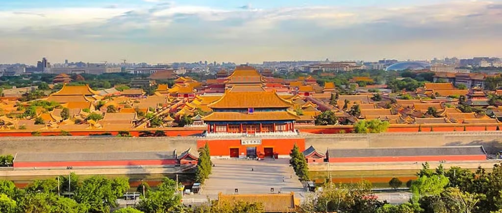 JINGSHAN PARK Beijing in fall