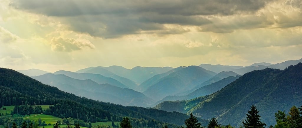 TOUR CHINA - TOURCHINA - TEMPAT HEALING DI CHINA - BEAUTIFUL PLACE IN TIONGKOK