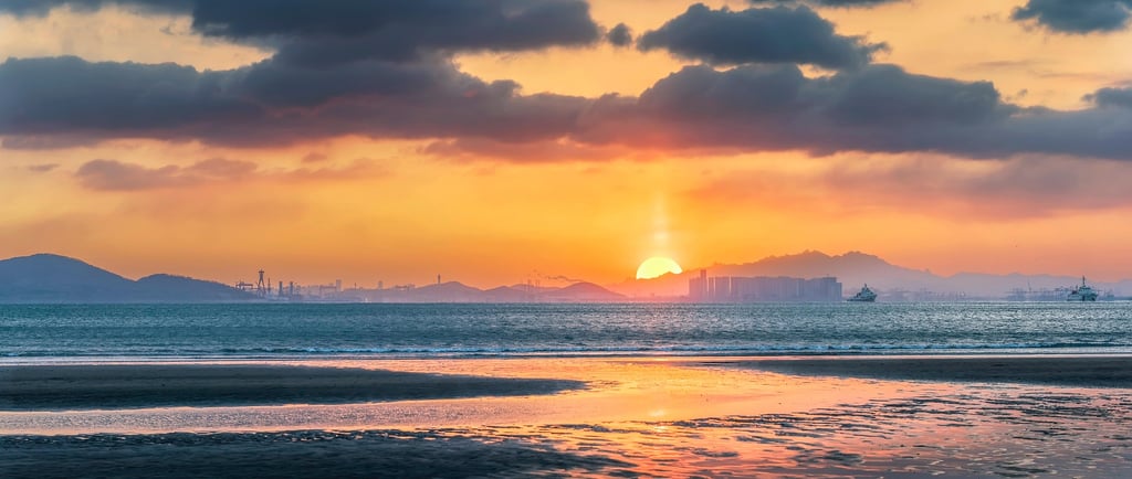 TOUR CHINA - TOURCHINA - PANTAI DI CHINA