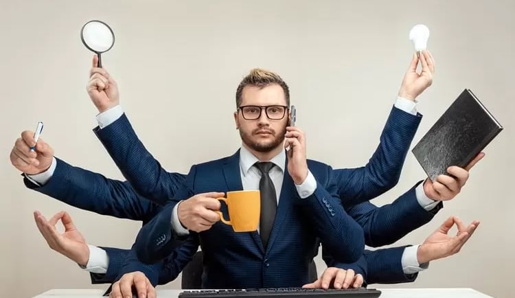 Le rôle du manager entre bienveillance et stratégie