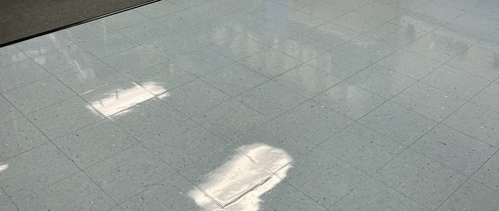 VCT Floor Refinishing in Daytona Beach, FL