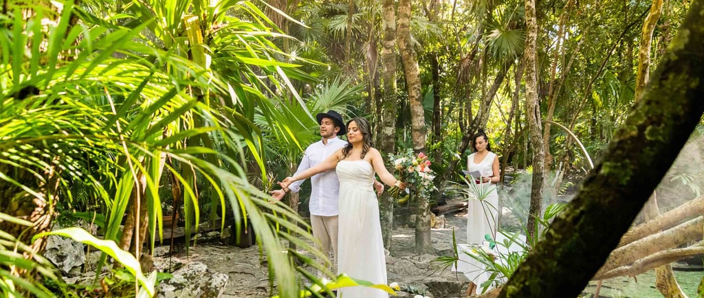 Elopement Officiant Riviera Maya Playa del carmen Tulum
