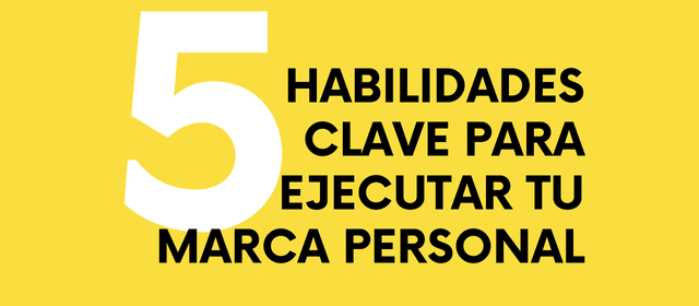 Líder empresarial ejecutando estrategia con enfoque.