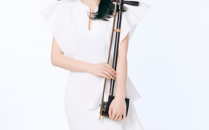 Erhu lesson at Toronto Chinese Music School