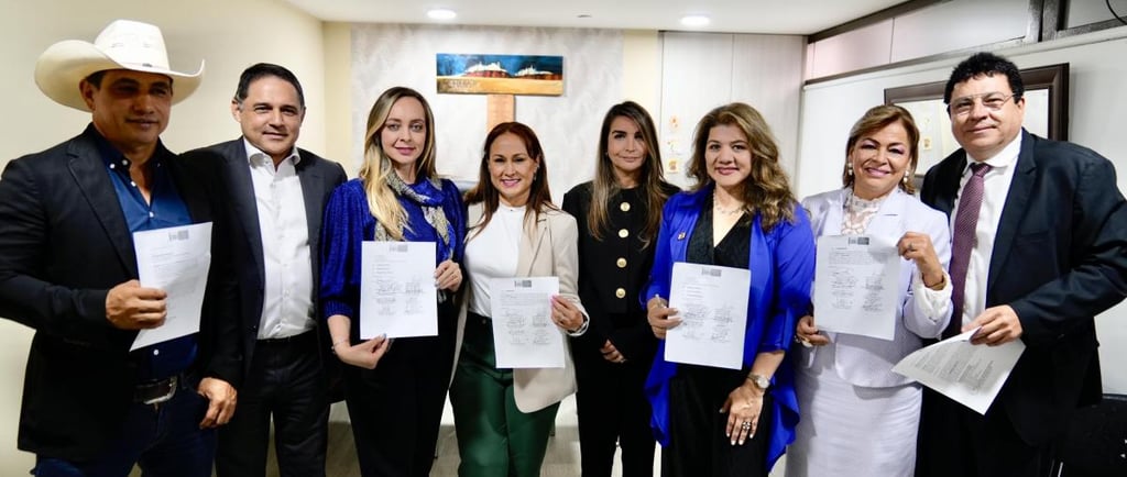 Congresistas que hundieron la Reforma Laboral