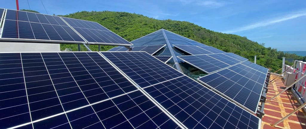 hệ thống 15kWp – Lựa chọn lý tưởng cho gia đình tiêu thụ 5–7 triệu tiền điện/tháng