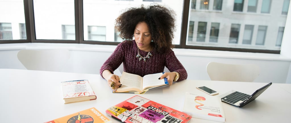 femme profil atypique au travail