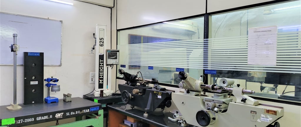 Gauge block calibration for dimensional accuracy at MCPL