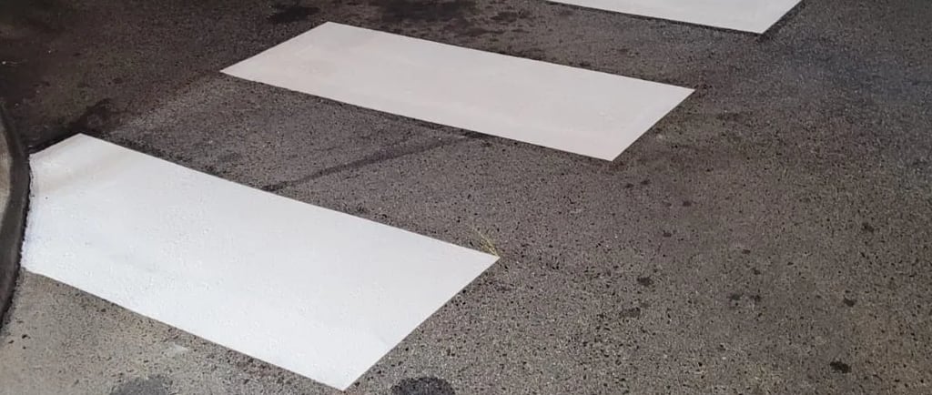 white crosswalk stripes in zion crossroads