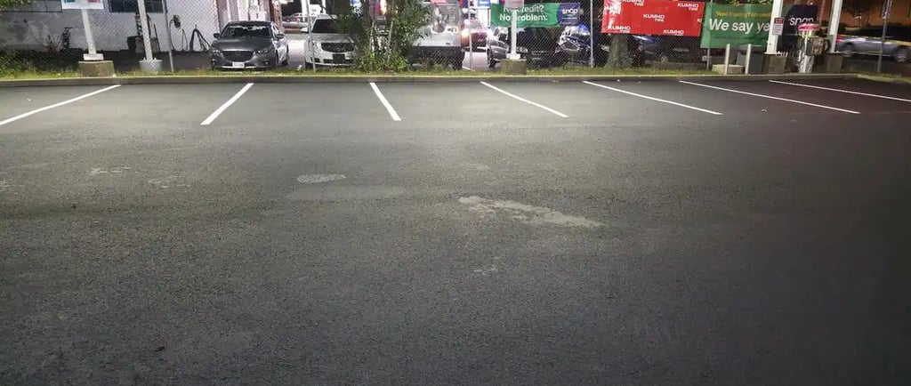 parking lots striping after sealcoat