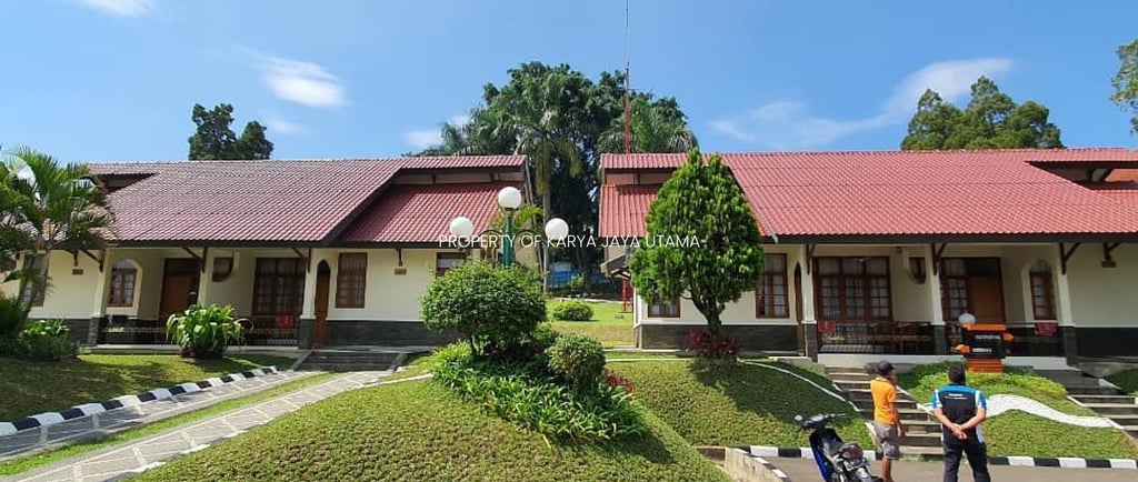 Genteng uPVC Royal Roof untuk bangunan villa pribadi di Bandung, Jawa Barat