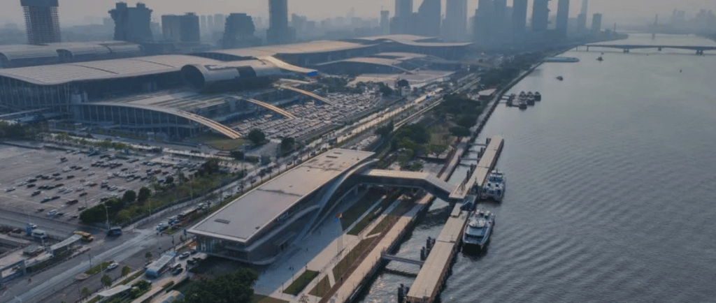 The Pazhou Ferry Terminal will provide port visas for the Canton Fair.