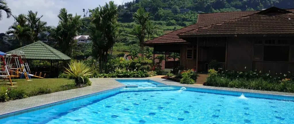 Kolam renang buatan dayanapool yang berkualitas