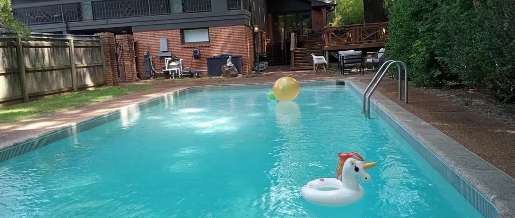 Kolam renang buatan dayanapool yang berkualitas