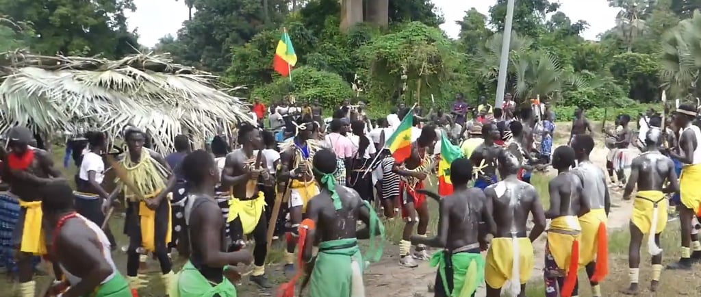 Danse traditionnelle Diola - Akut Diaspora