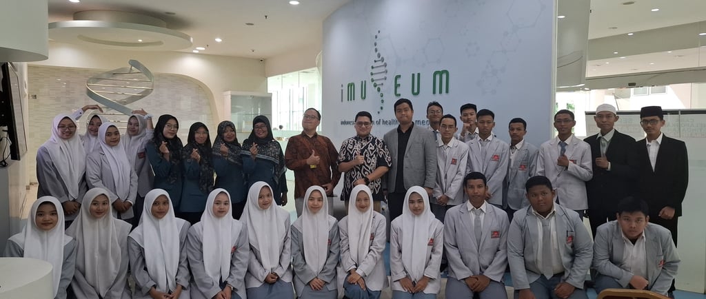 foto bersama humas FKUI