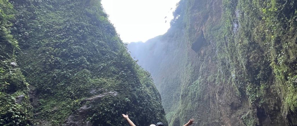 Surabaya - Tumpak Sewu - Bromo - Surabaya 3Days 2Night