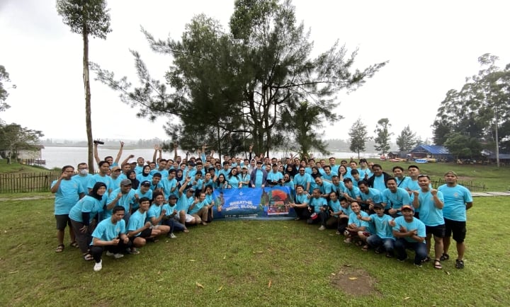 Gathering peserta kegiatan outbound di pangalengan