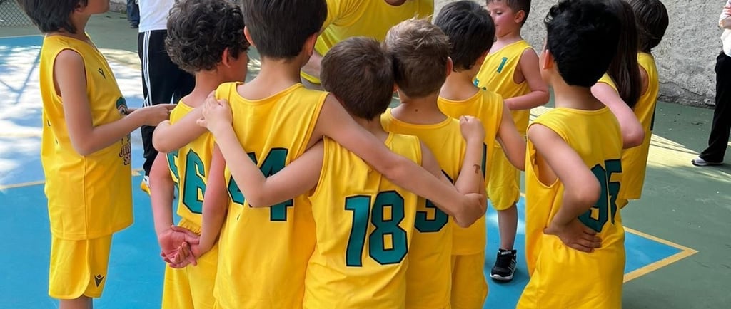 Jurassic Sport la prima squadra di basket a Milano San Siro