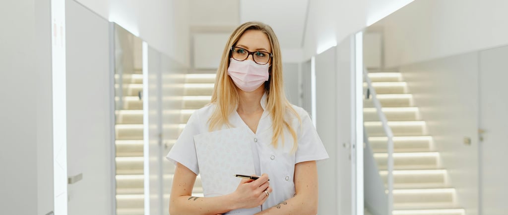 Google Ads for Surgeons: Turn Clicks into Surgical Bookings