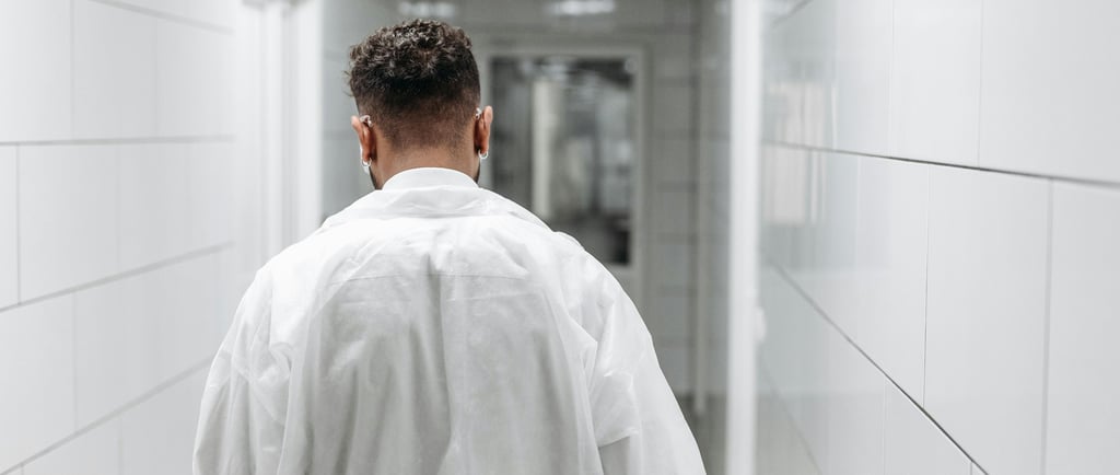 Website Design for Surgeons: The Features That Increase Conversions