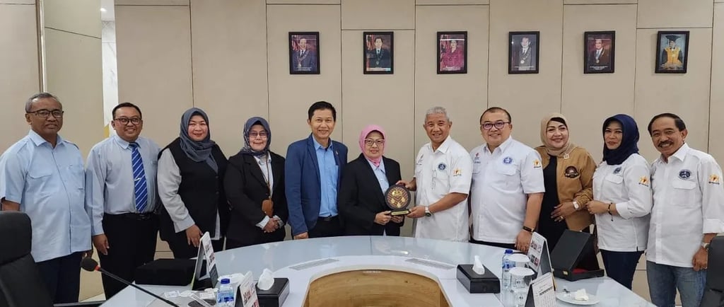 Muhammad Rahmad bersama IP Trisakti