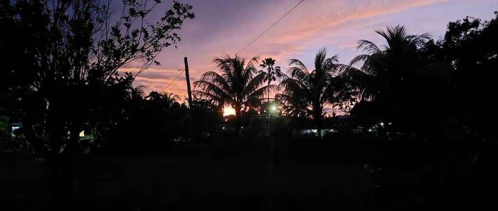 Suriname bij ondergaande zon