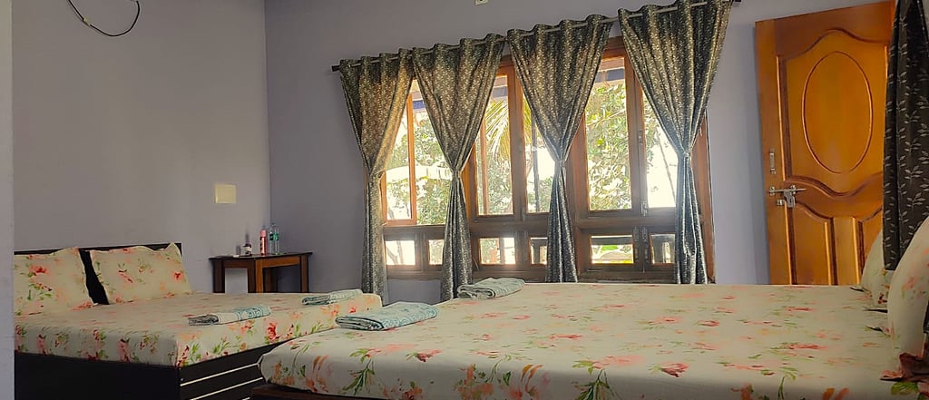 Nestle Sahyadri Beachfront Homestay Murdeshwar