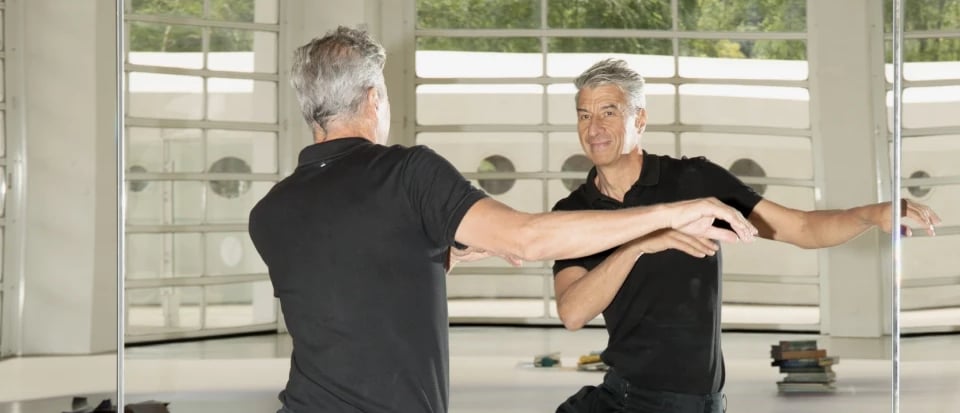 Maurizio Cattelan au Centre Pompidou - Metz, Juillet 2024 © Revue Profane/Jonathan Llense