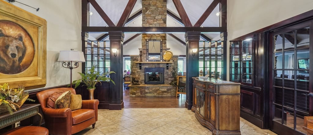 Achasta Clubhouse Entrance