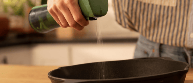 Refillable Glass Oil Spritzer