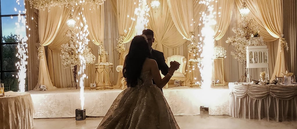 cold sparklers bride and groom dancing