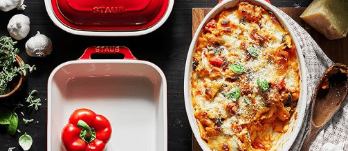 Non-toxic ceramic bakeware and glass baking dishes for PFAS-free roasting