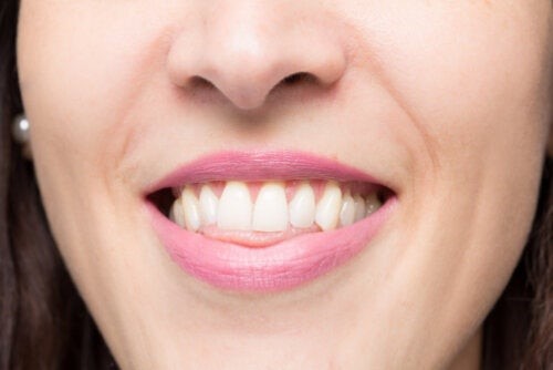 bouche femme sourire