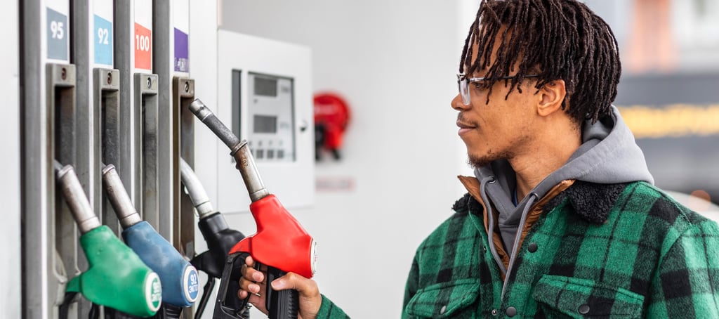 الاختيار بين بنزين 92 وبنزين 95 للعناية بالمحرك