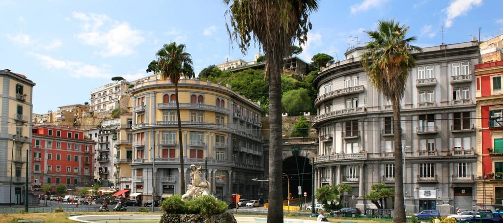 foto do centro da cidade de Nápole