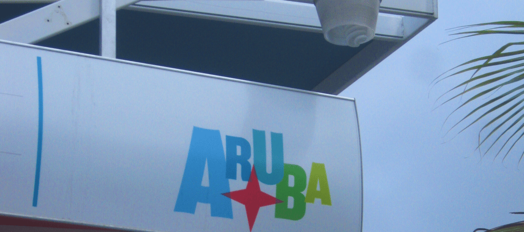 Placa de boas-vindas de Aruba no Porto de Oranjestad