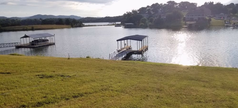 Boat house dock Cleaning in Morristown, Tn 37813 37814 near me by Bobs Pressure Washing LLC in Bulls Gap, Tn 37711 31