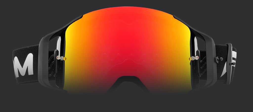 Masque de motocross noir et rouge