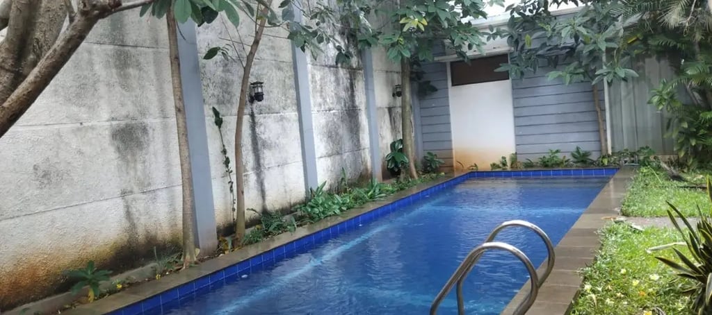 kolam renang di dago yang mewah buatan dayanapool