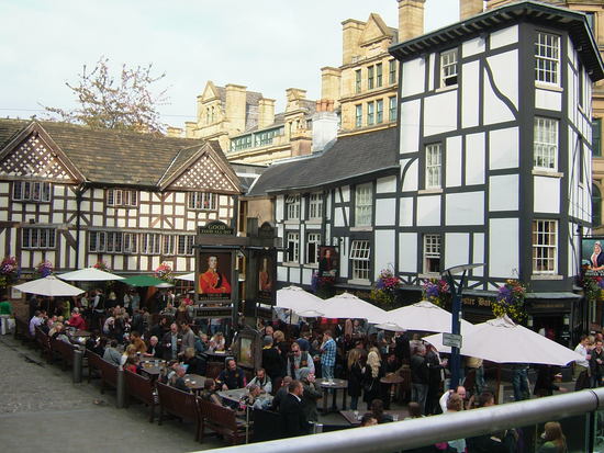 sinclairs oyster bar beer garden manchester