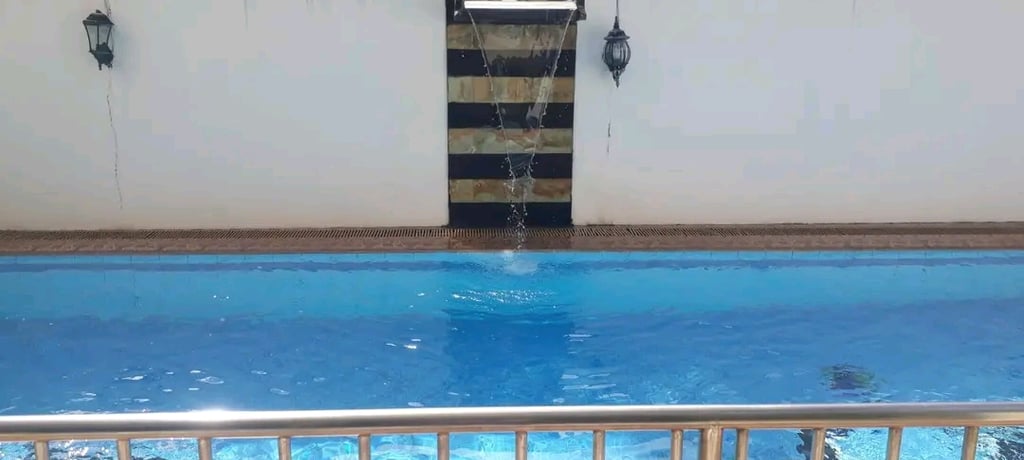 waterpool kolam renang yang indah