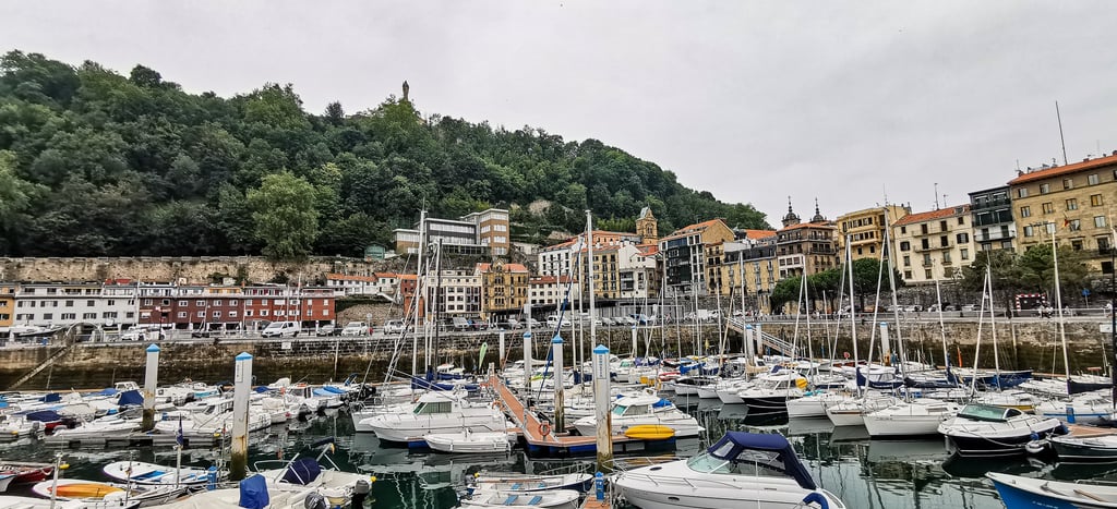 Donostia/San Sebastian harbor