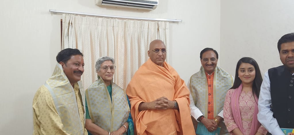 Hindi writer - Dr. Bechain Kandiyal