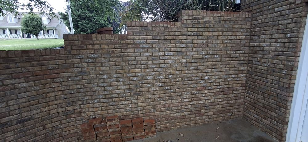 Brick retaining wall cleaning in Russellville, Tn 37860 by Bobs Pressure Washing Services