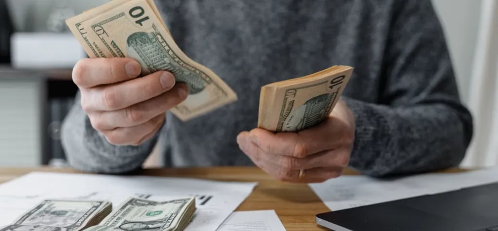 Como economizar dinheiro todo mês — guia completo com hábitos e estratégias práticas