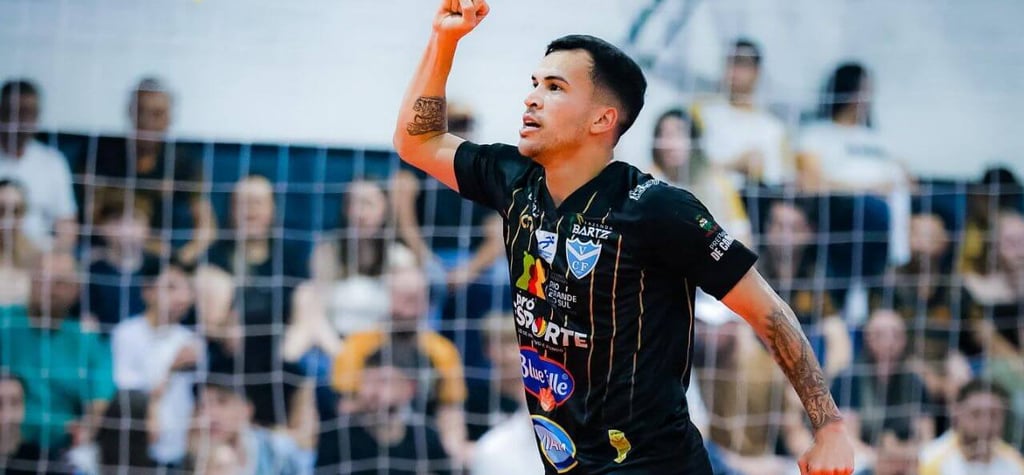 vélez camaquã venceu o soberano