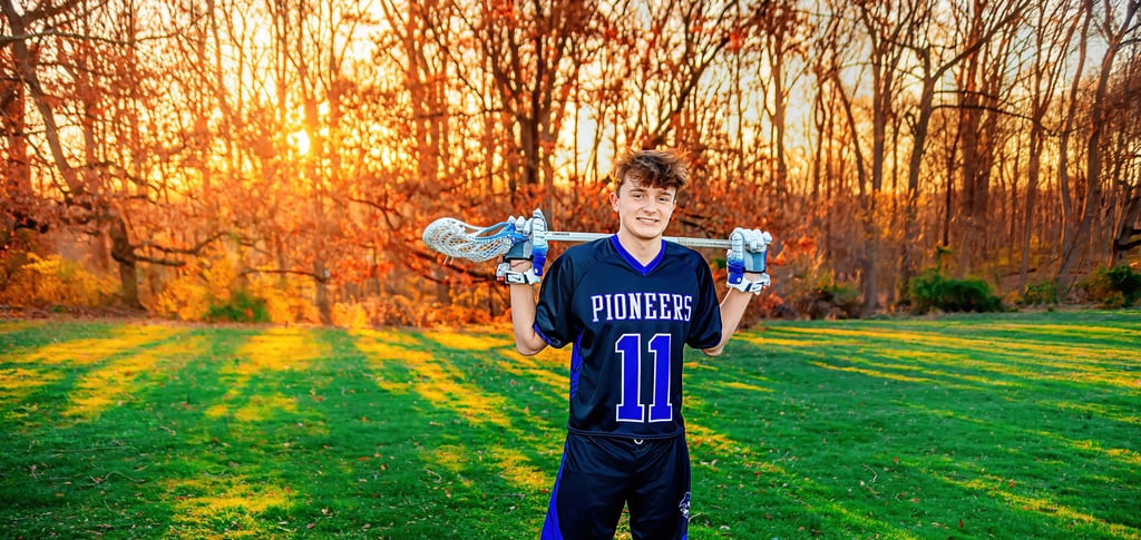 Lancaster PA senior picture photographer. Strasburg PA Senior Picture Photographer