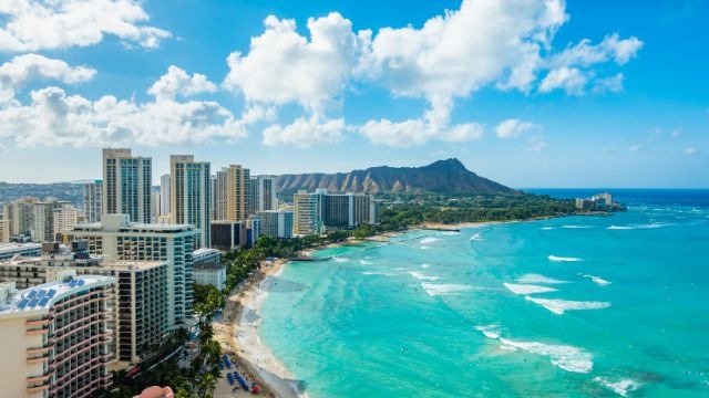 How to Travel to Hawaii for Free