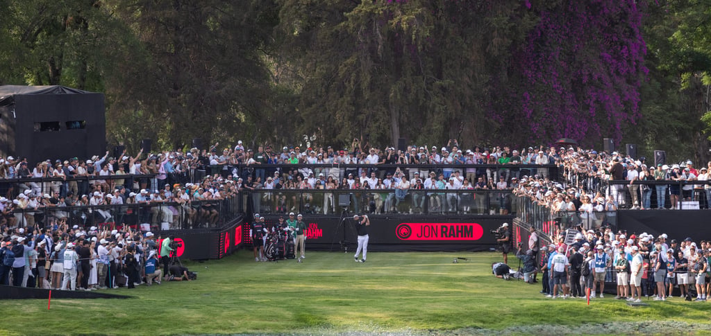 Jon Rahm tees off at LIV Golf Mexico City (photo: LIV Golf)